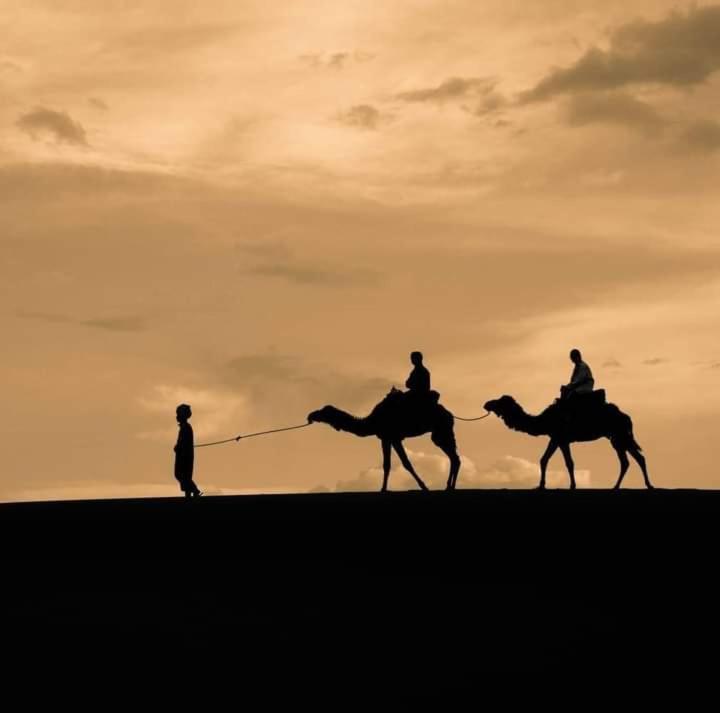 Sunset Camp เมอร์ซูกา ภายนอก รูปภาพ