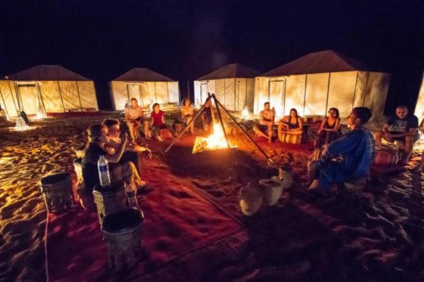 Sunset Camp เมอร์ซูกา ภายนอก รูปภาพ